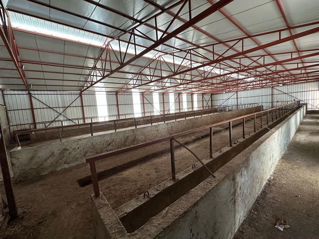 SATILIK HAZIR DEPO & ÇİFTLİK | 1.650 m² ARSA, 700 m² KAPALI ALAN - 9