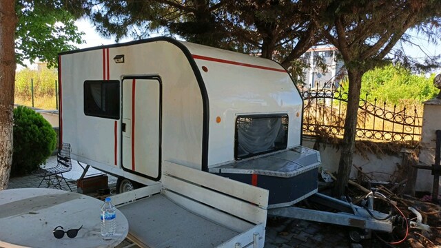 satilik karavan