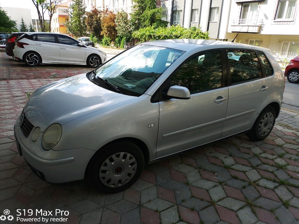Volkswagen Polo - 11