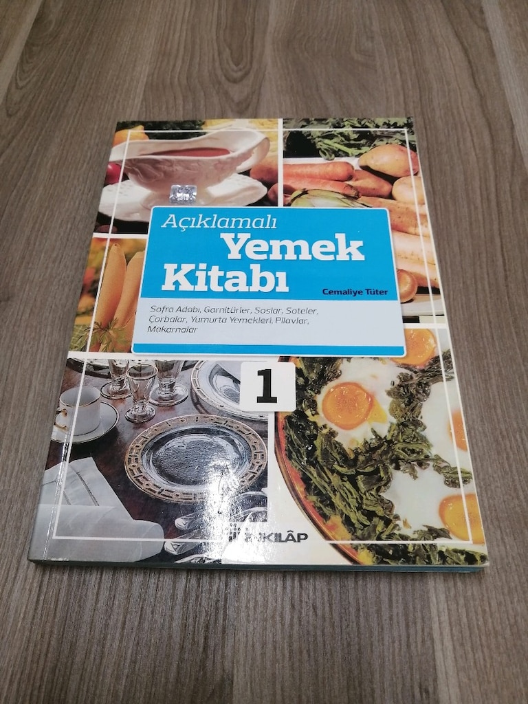 5 adet yemek kitabı 150 tl - 2