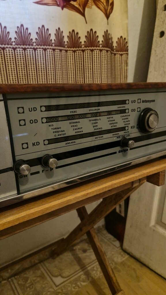 eski radio tertemiz - 3