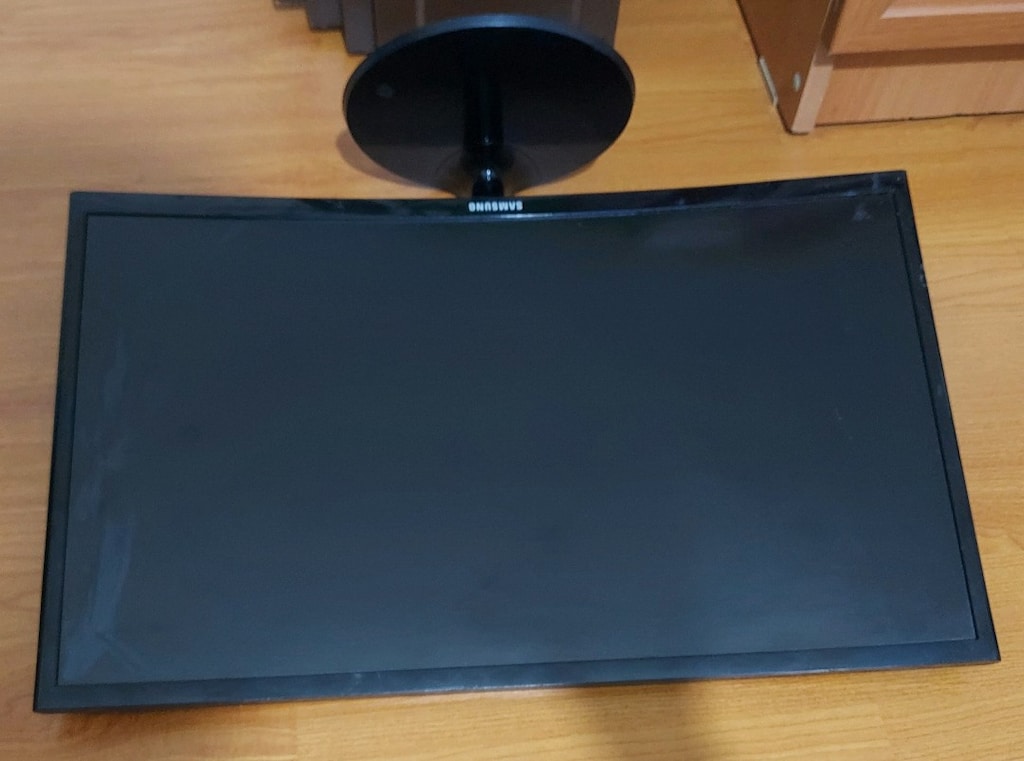 24 inç samsung monitör - 2