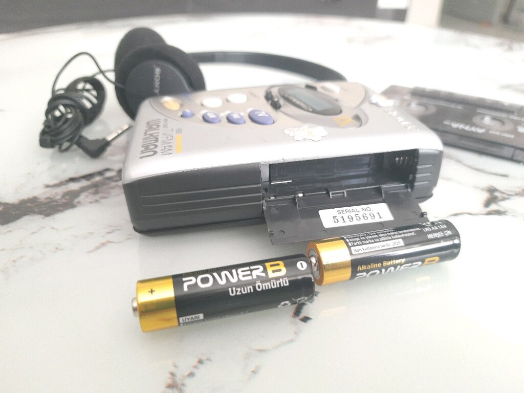 Walkman Sony WM-FX467 Radyo ve Kasetçalar - 9