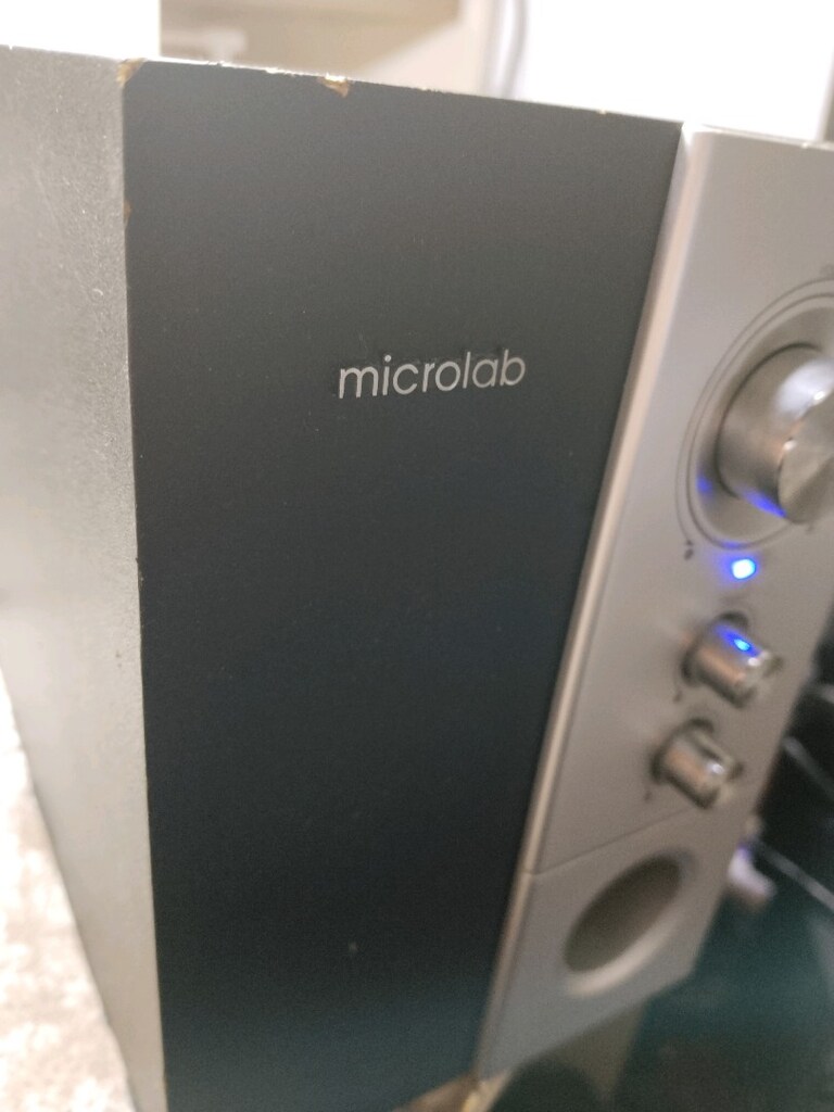MİCROLAB - M - 590 MARKA VE MODEL NUMARALI ORJINAL 2+1 SES SİSTEMİ - 7