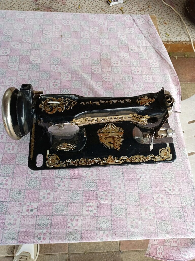 Eski Dikiş Makinası Zenit msrka - 2