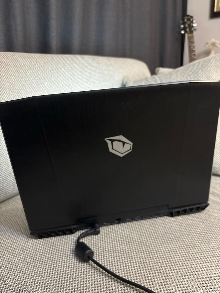 Monster Abra A5 V13.2 | i7 | GTX 1050 4GB | 16GB RAM - 2