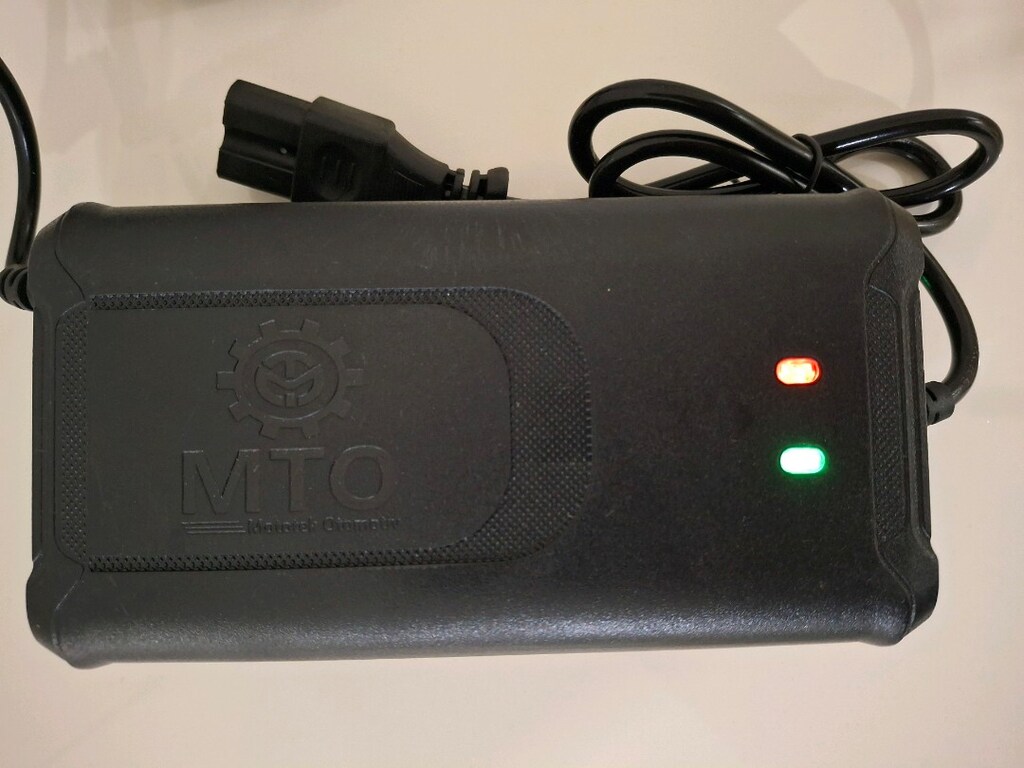 MTO 60 VOLT 24 AH 5 AKÜLÜ ŞARJ ALETİ SIFIR ÜRÜN KUTUSUNDA - 2