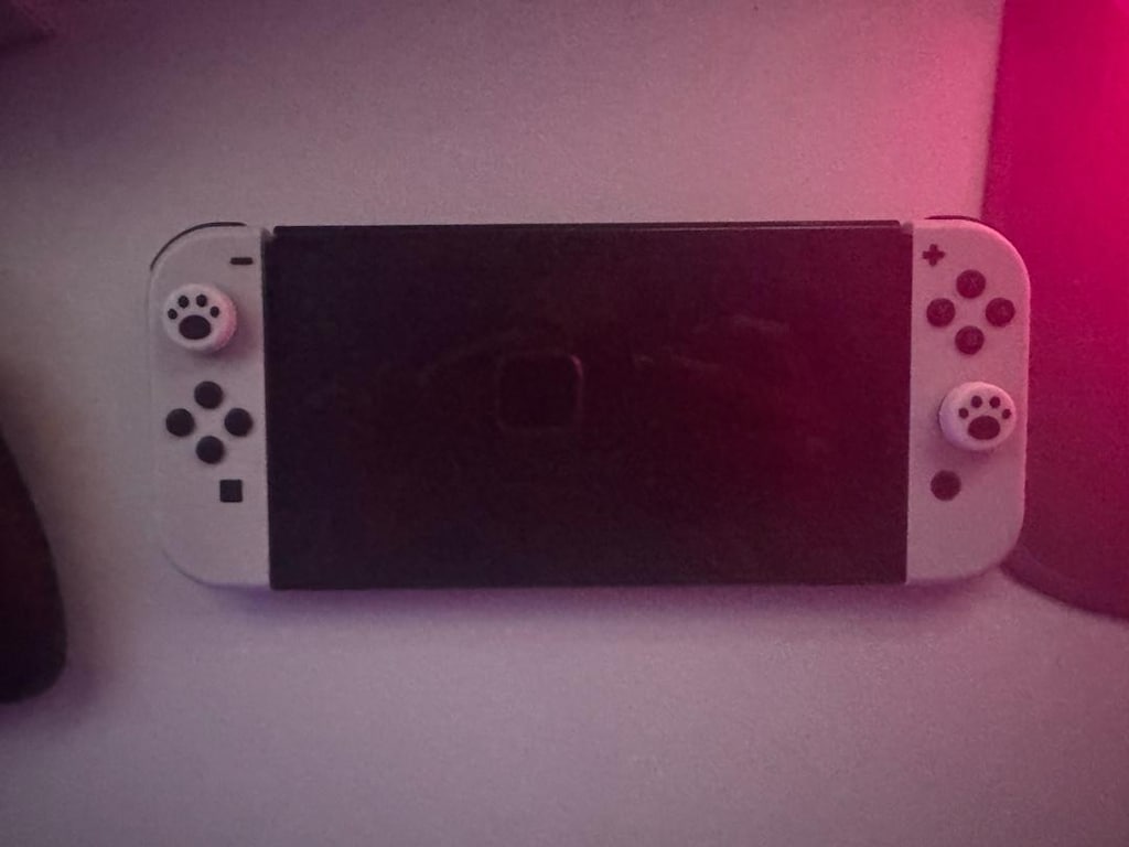 Nintendo Switch OLED (Çipli) - 2