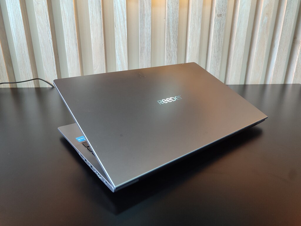 REEDER LAPTOP/İ3 10.NESİL/8 GB RAM/256 GB SSD/15.6" FULL HD EKRAN - 8