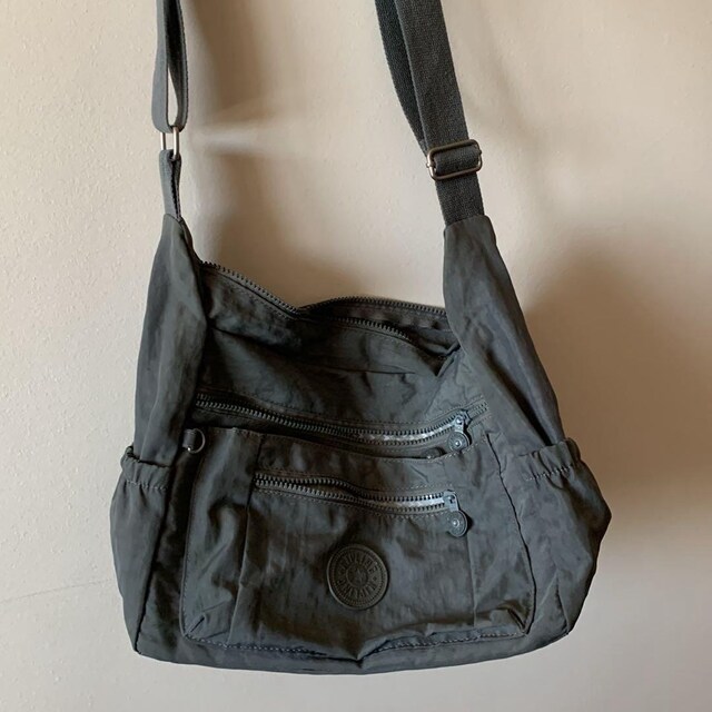 kipling omuz y