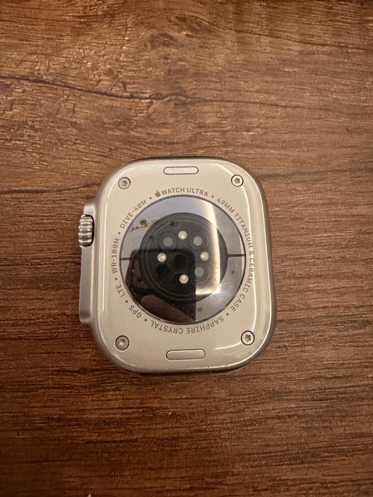 Apple Watch Ultra 2 – %97 Pil – Kutulu + Ekstra Kordonlar - 9