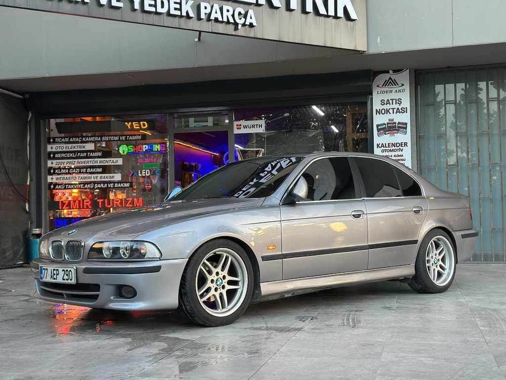 97’ BMW 528i - 3