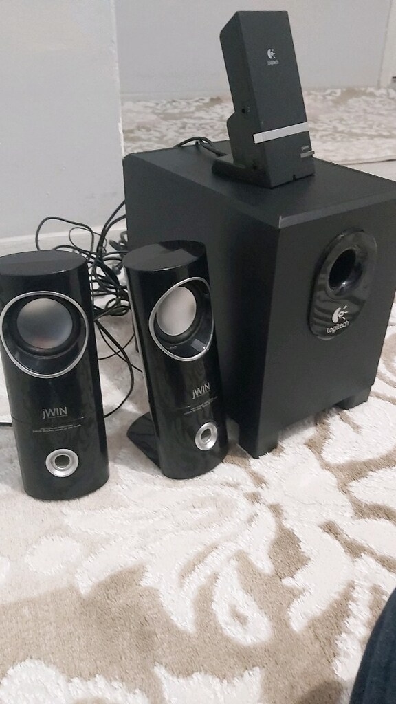 Logitech 2+1 Ses Sistemi - 11