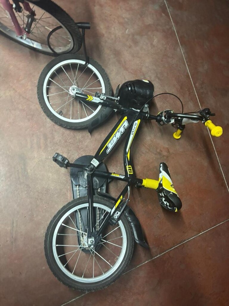 BMX Sarı Bisiklet ve pembe kız bisikleti - 4