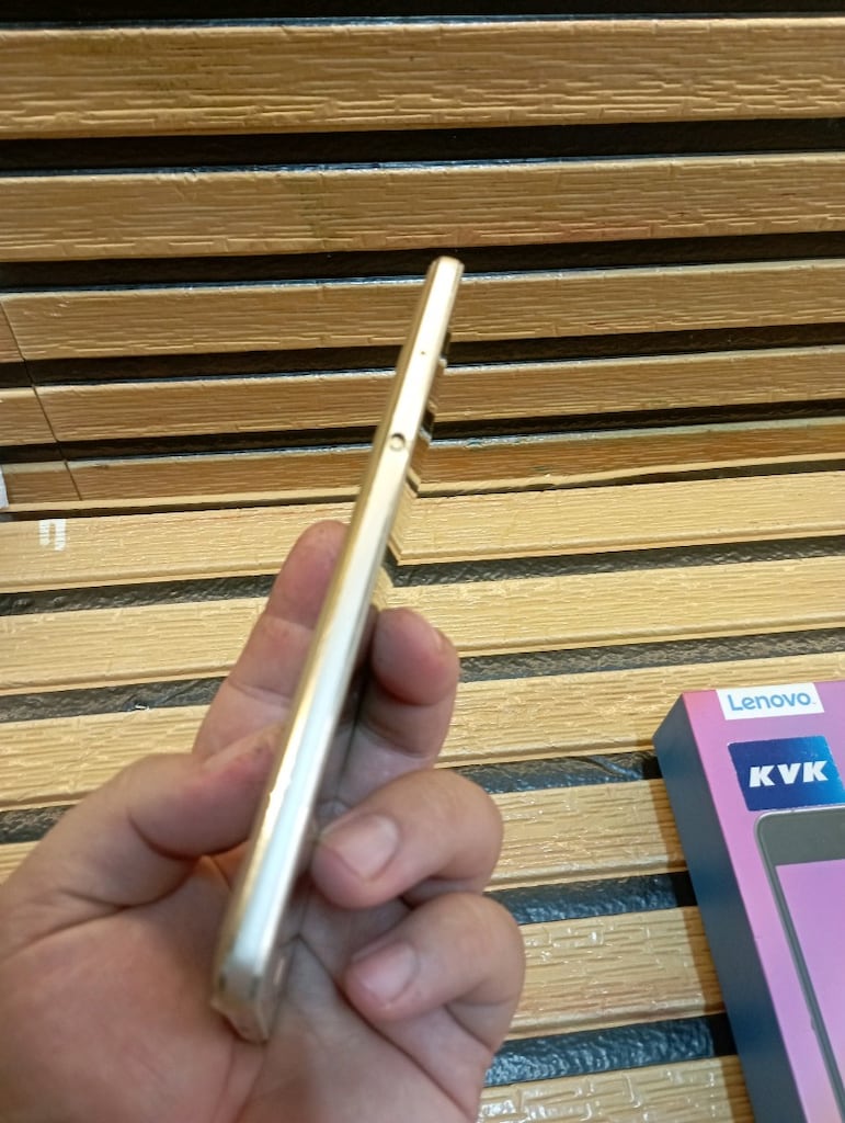 lenova p2 - 4
