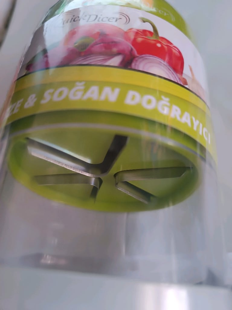 Plastik bas cek sebze meyve dograyici robotu. El rondosu rondo, sifir - 3