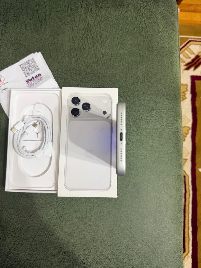 iphone 17pro max (17 ay garantili pil 100) - 7
