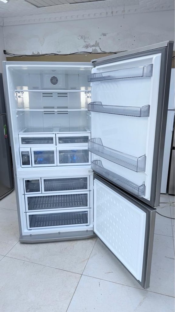 Arçelik 630 LT No-Frost Buzdolabı – Çok Temiz - 17
