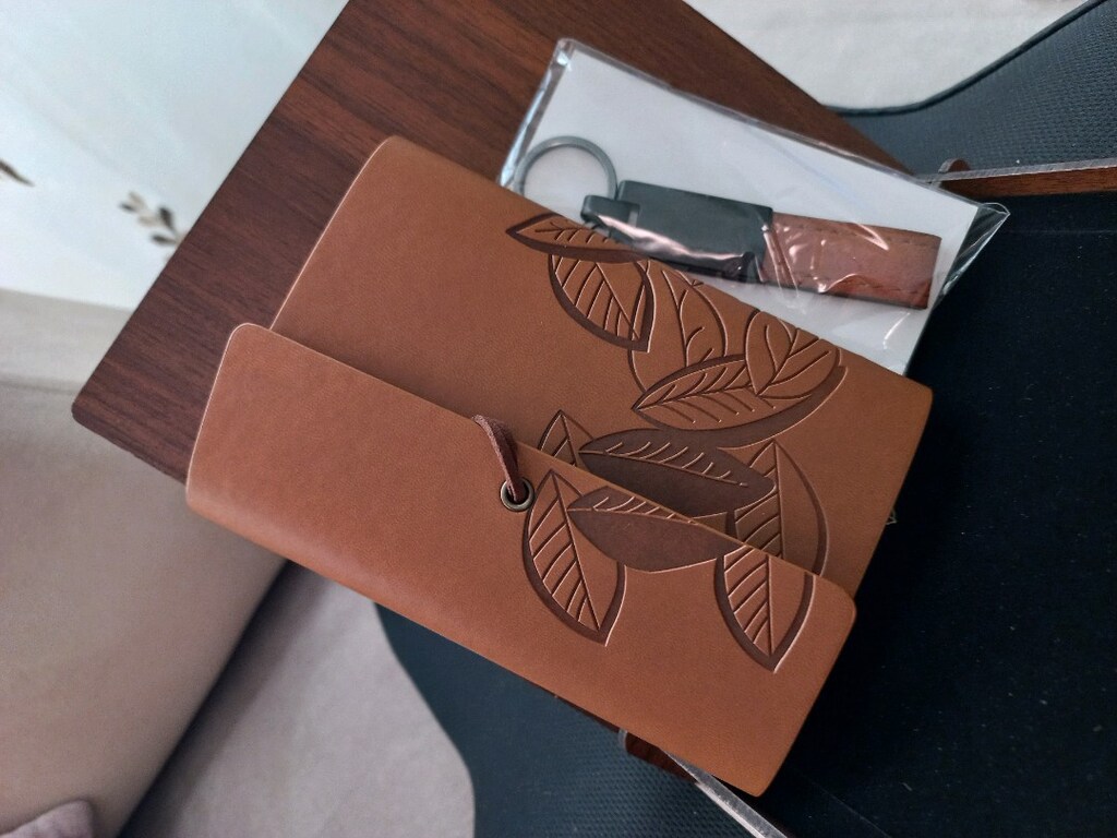 Ahşap Kutulu Taba Renk Deri Defter Anahtarlık Set - 4