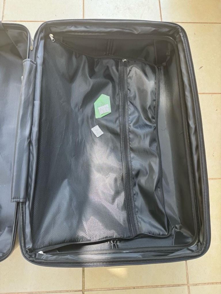 Kore’den alınmış büyük boy valiz - 7