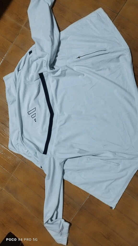#Adidas likralı spor mont..Yumuşak hoş bir kumaşı var. - 5