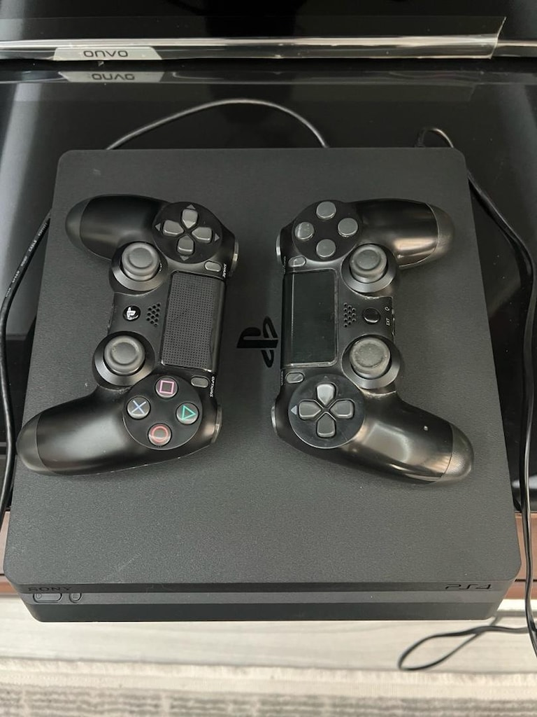 PS4 Slim 500GB Tek Kol - 4