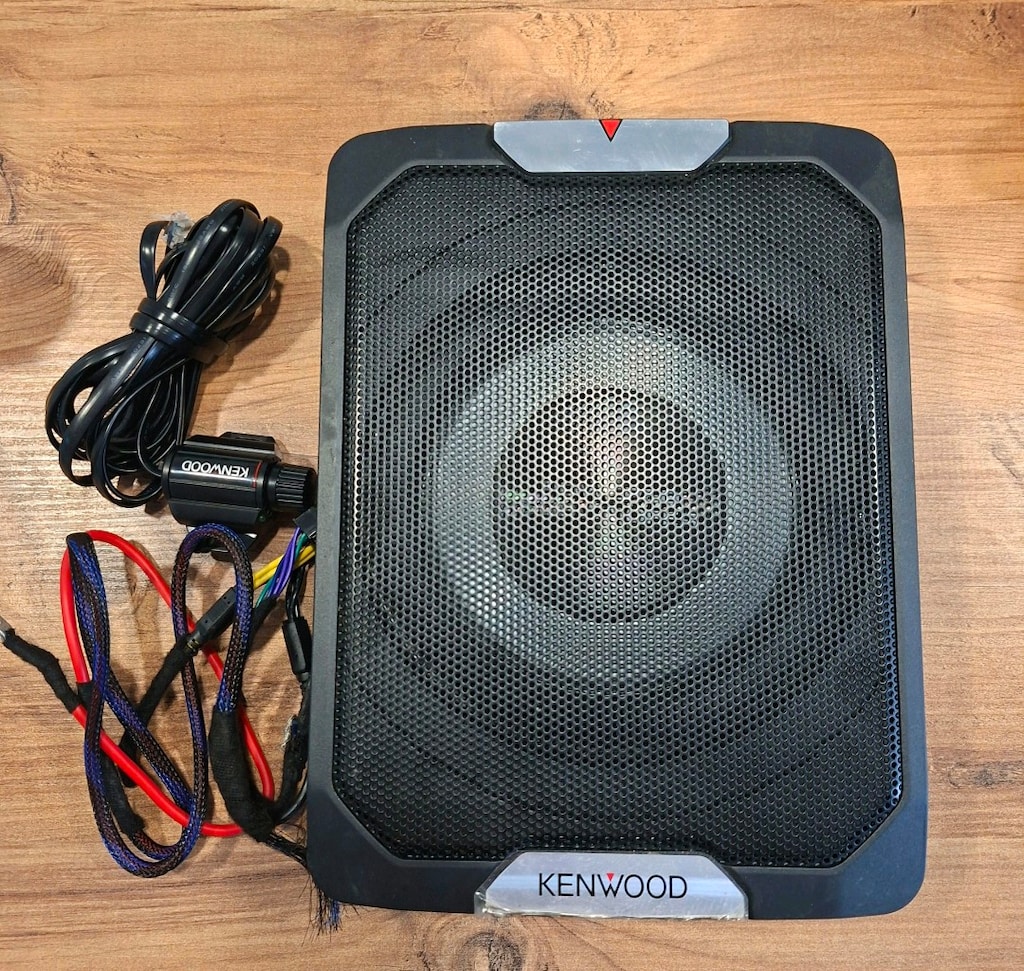 Kenwood KSC-PSW88 Koltuk altı sub