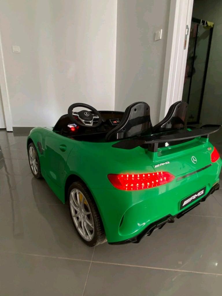12V Çift Kişilik Mercedes Akülü Araba - 9