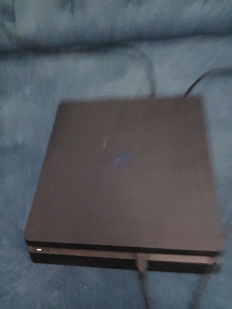 Ps 4 Slim - 5