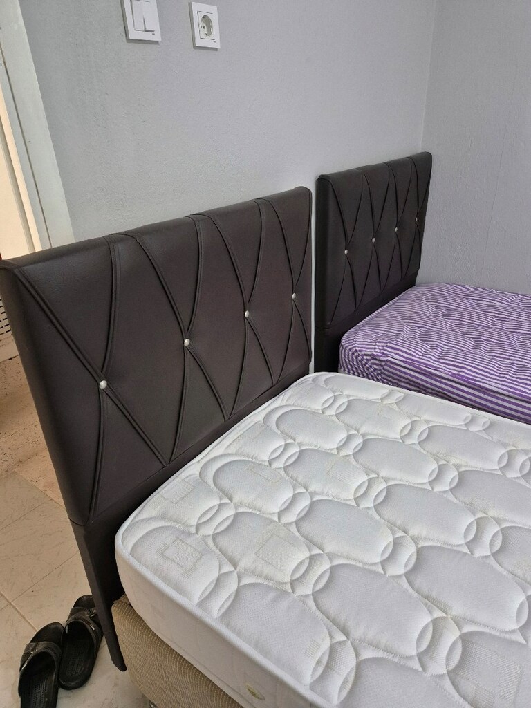 Baza Başlık Yatak 90x190 temiz yeni gibi az kullanıldı 2adet 9000TL - 4