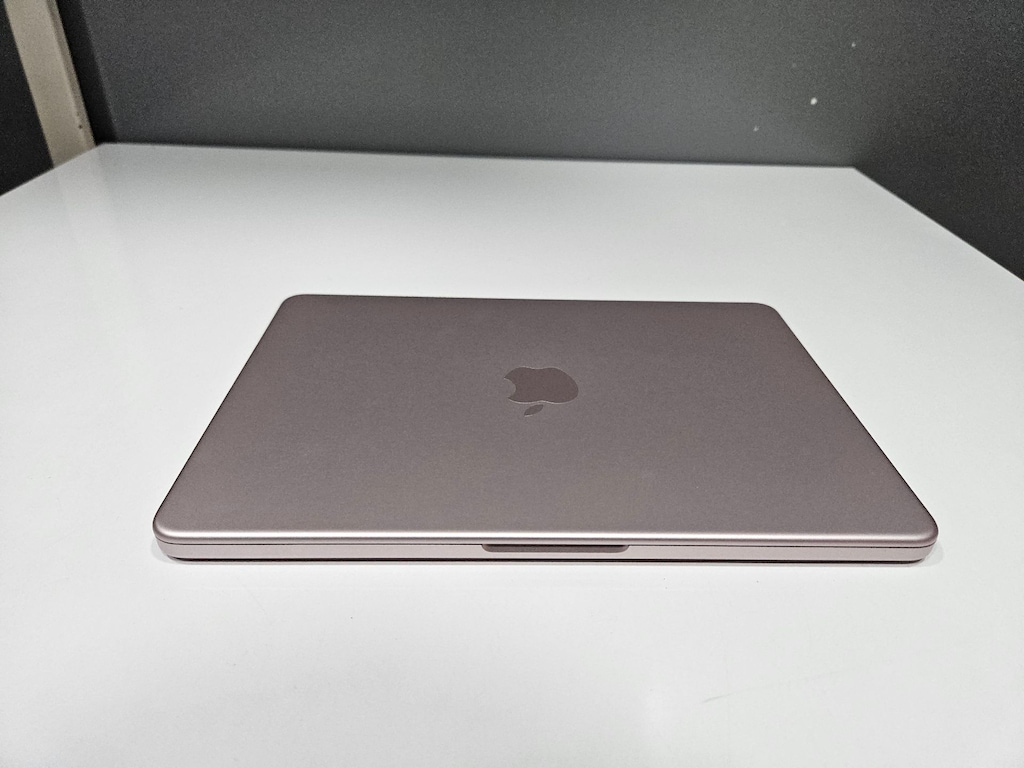 MACBOOK NEO PEMBE + 512 GB SSD+ GARANTİLİ PİL DEVRİ 16 - 9
