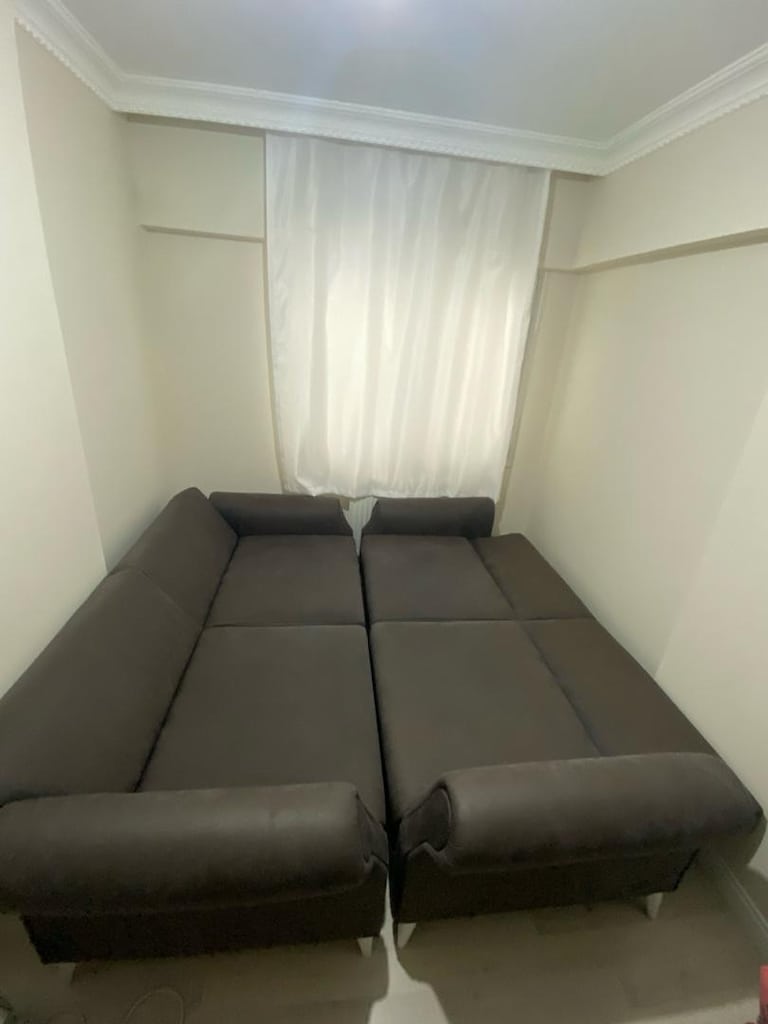 Temiz Koltuk Takımı + Berjer + 4 sandalye