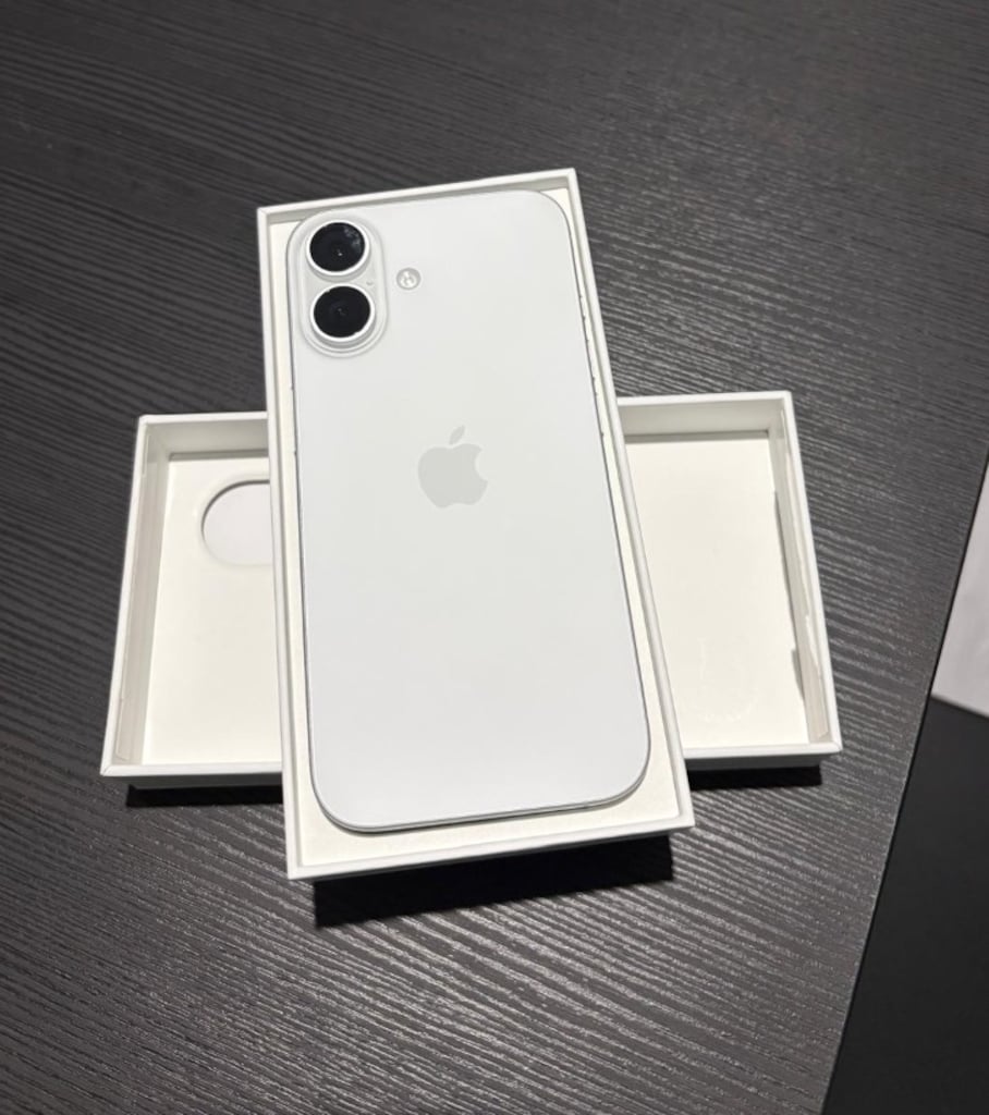 iPhone 16 128 GB Beyaz Kutusunda Yeni Alındı Henüz Kurulumu yapılmadı