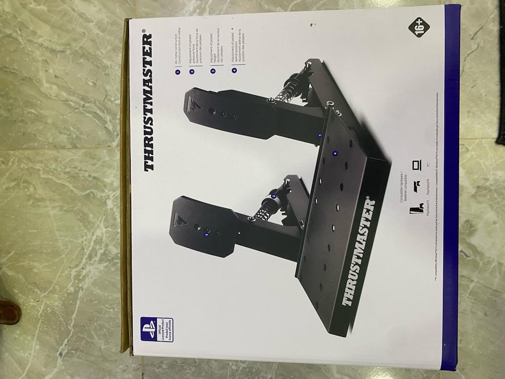 Fanatec Oyun Kokpiti Seti – PS5 + TV + Koltuk + Direksiyon | Komple / - 12