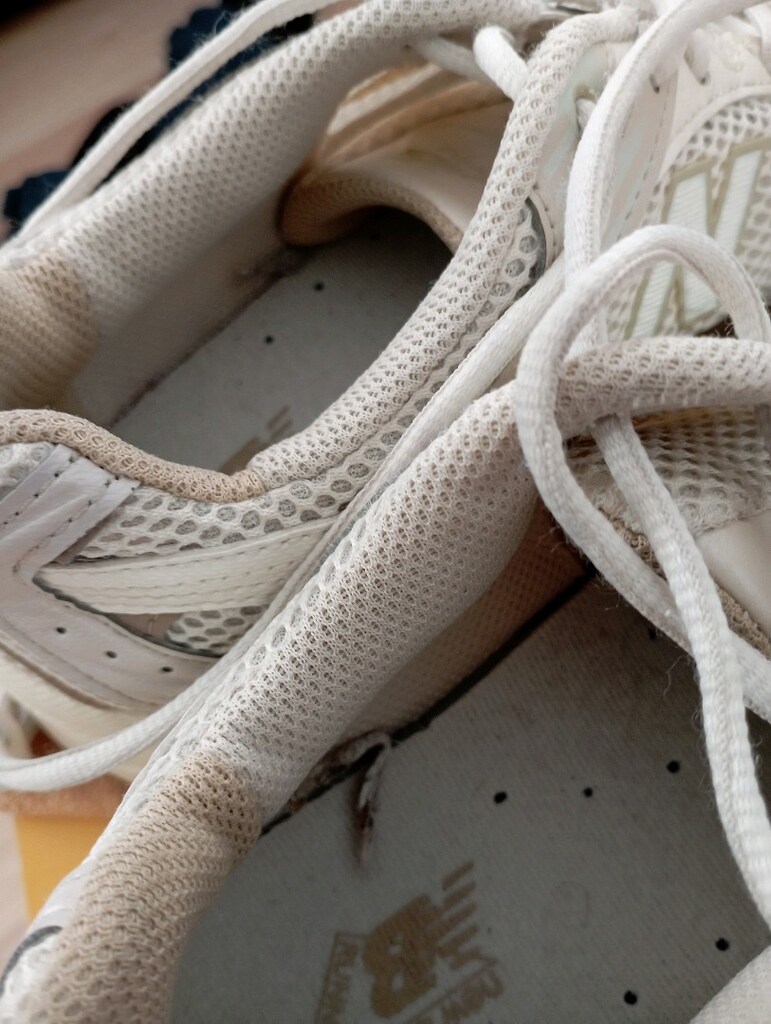 New Balance marka spor ayakkabı - 2