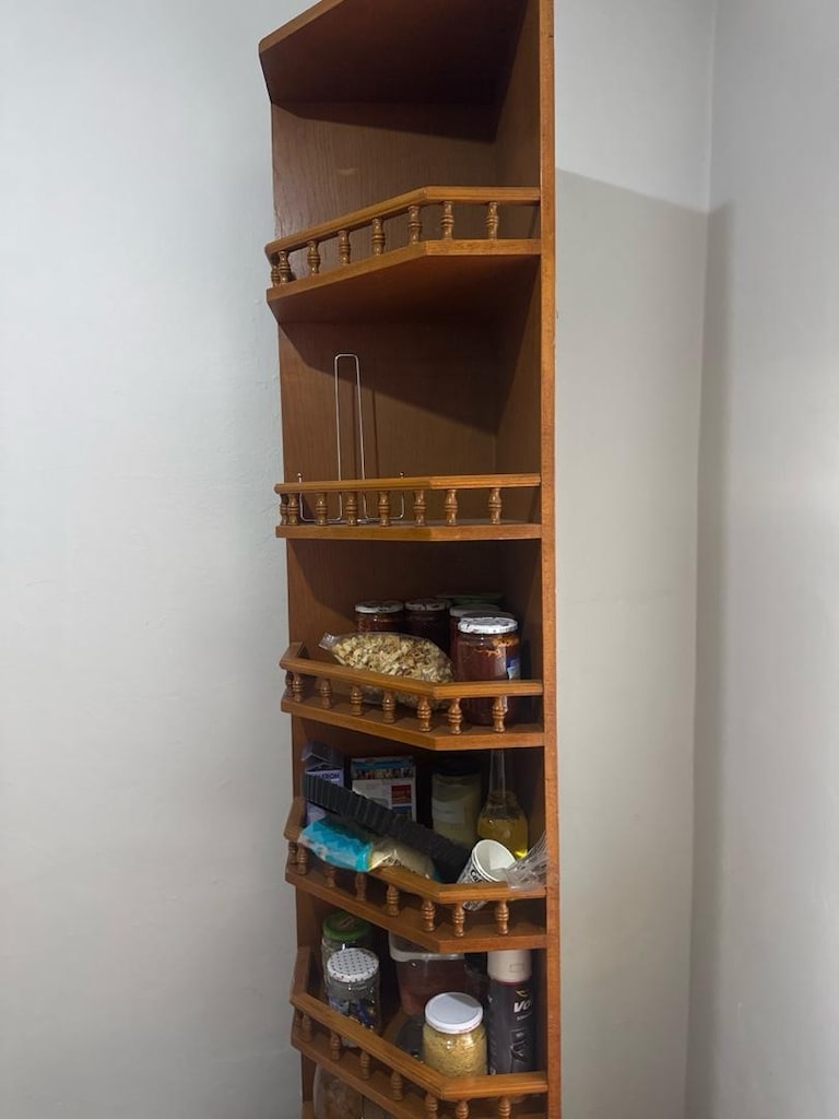 KÖŞE DOLAP 7 KATLI - 3