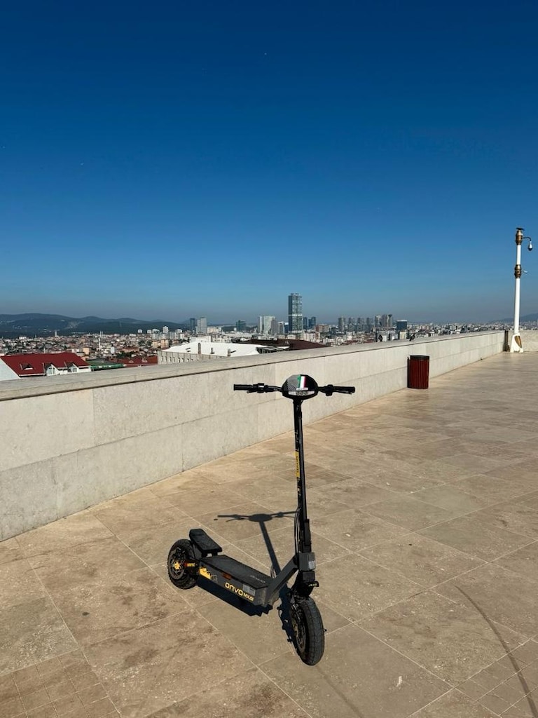 Onvo MX1 Scooter - 2