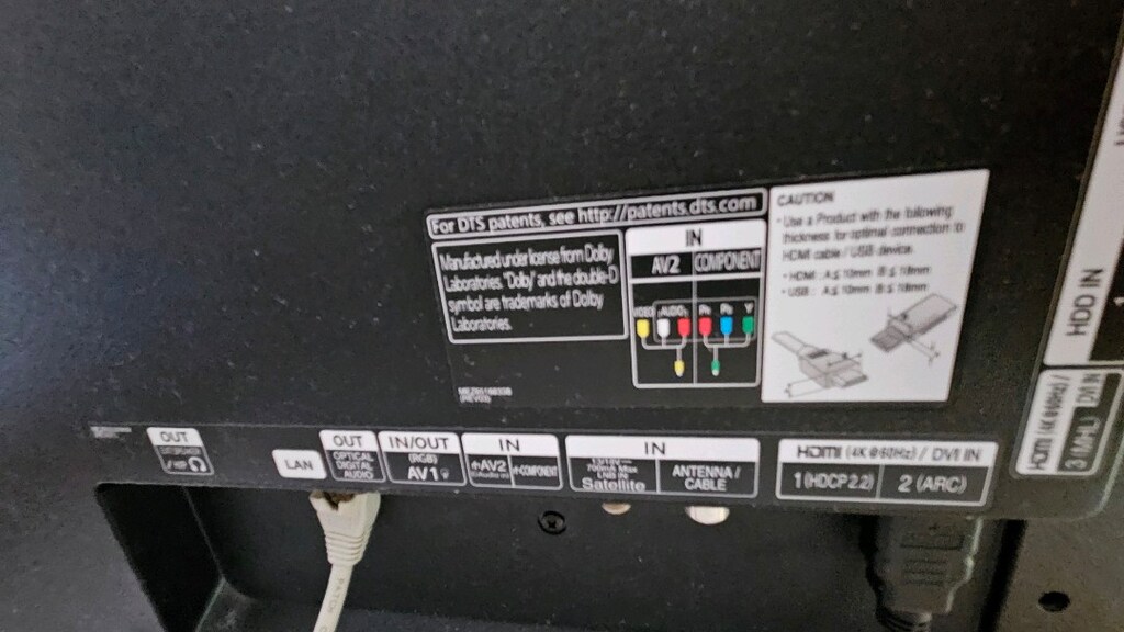 LG ULTRA HD 3D SMART TV - 2