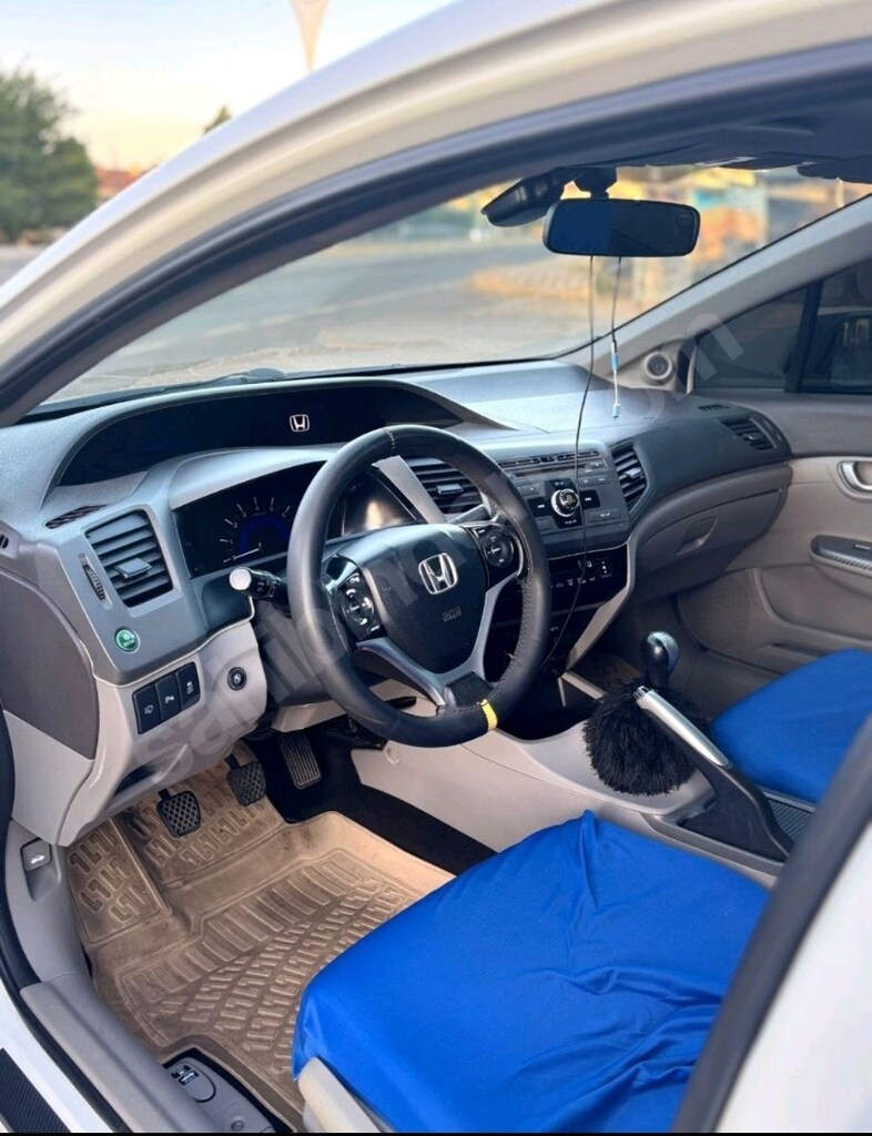 HONDA CİVİC - 4
