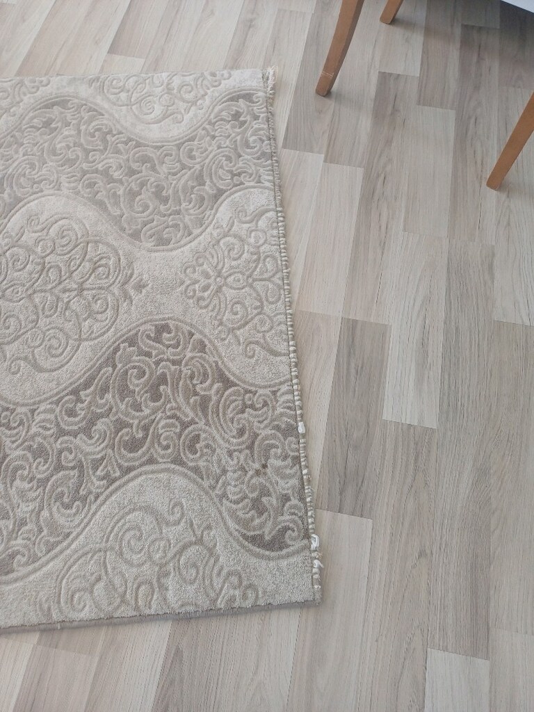 goruldugu gibi eni 120 uzunlugu 150 hali balkon icin olur kucuk - 2