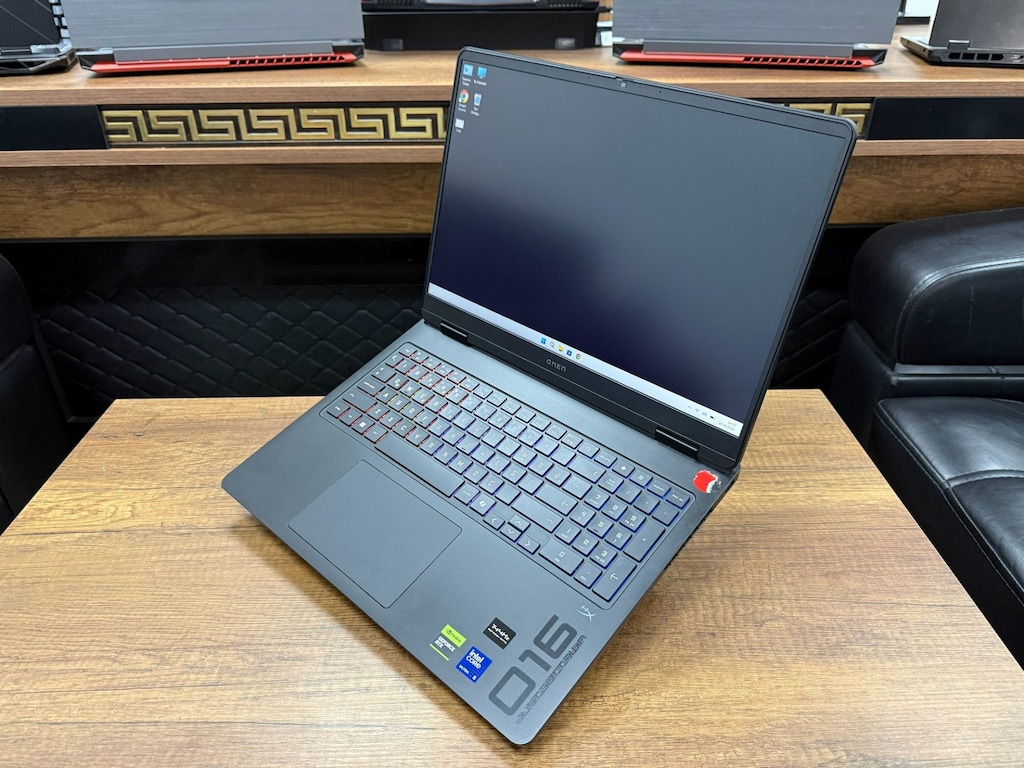 HP Omen Slim 16 Ultra 5 225H 16GB 512GB SSD RTX5050 W11 16" Notebook - 3