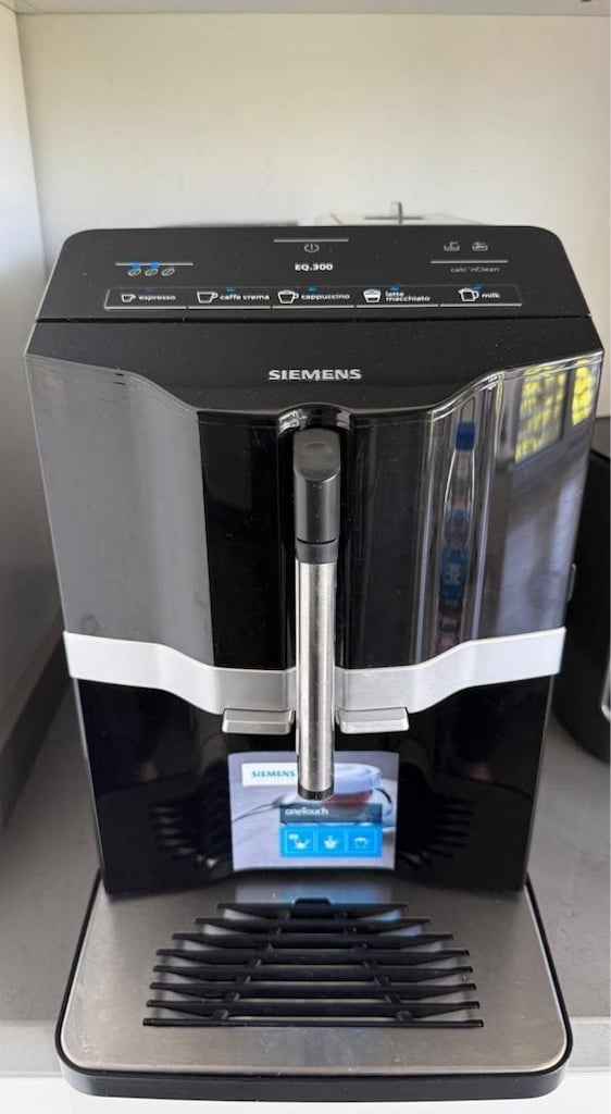 Siemens EQ300 tam otomatik kahve makinesi - 3