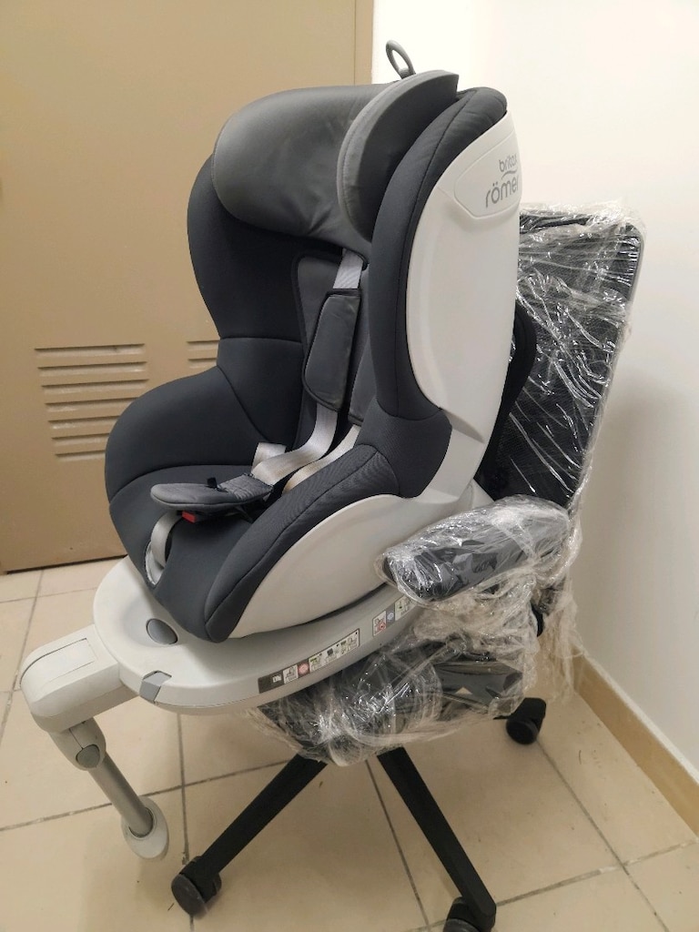 Britax Römer Dualfix 360 Derece Oto Çocuk Koltuğu - 5