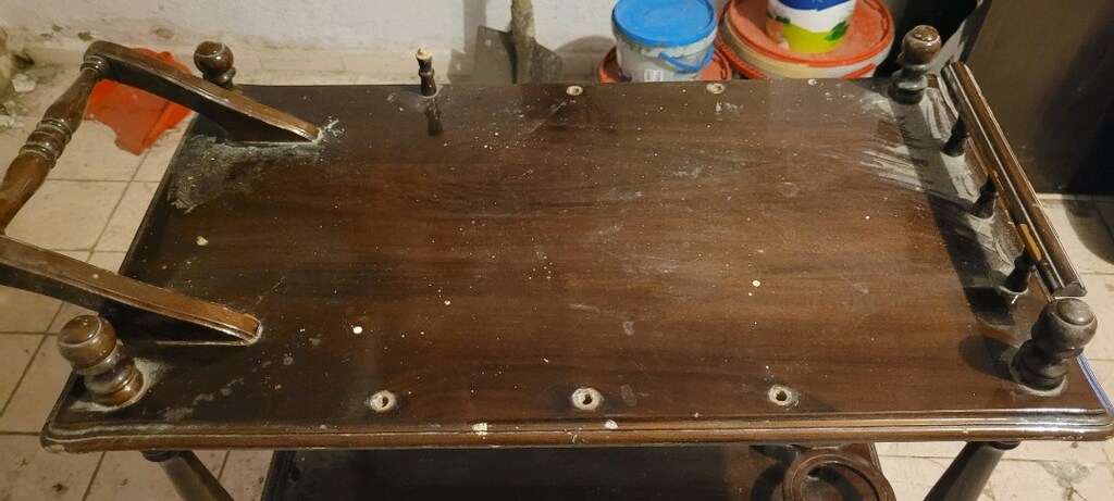 Eski ahşap servis arabası bakım gerekli - 5