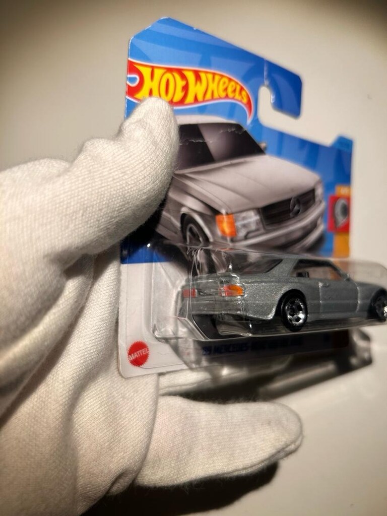 Hot Wheels Mercedes 560 SEC AMG - 5