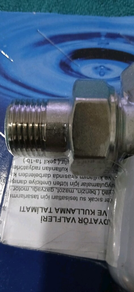 E C AG 1/2 köşe radyötör valfi - 4