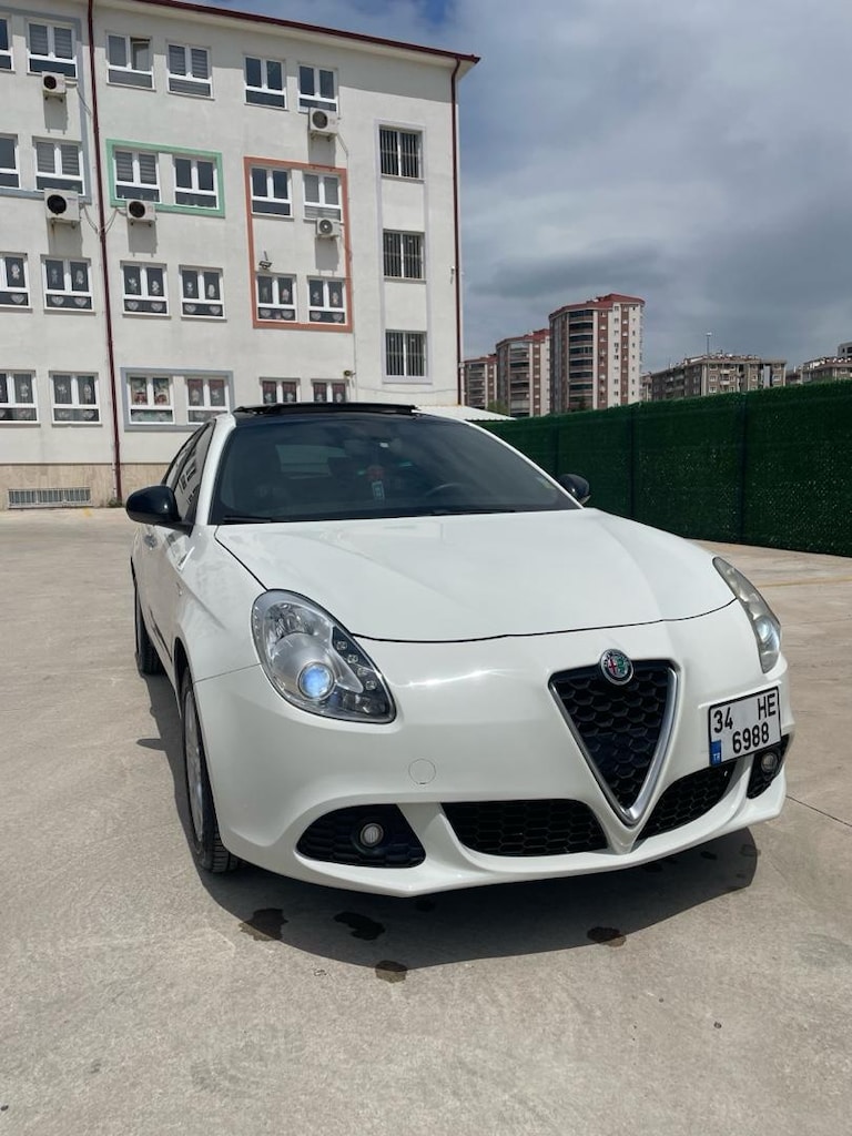 Sportif Ruh Temiz Alfa Romeo Guiletta - 15