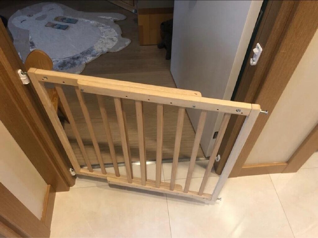bebek ve Çocuk için ahsap güvenlik kapisi - 3