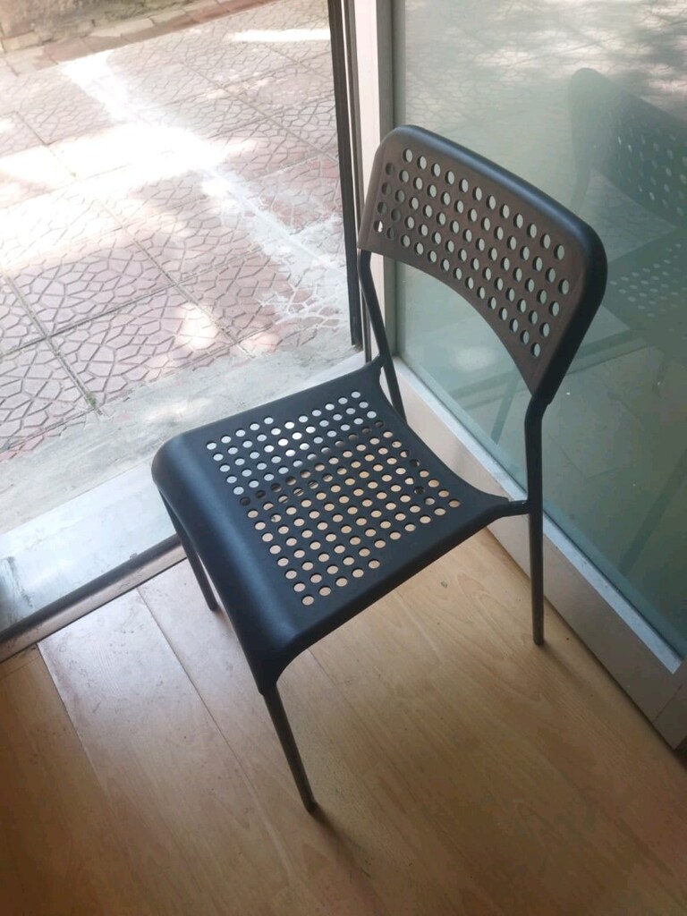 Ikea plastik sandalye siyah - 3