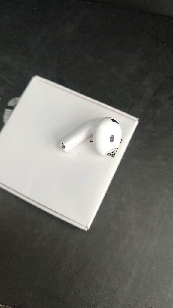 /SIFIR/ ORİJİNAL Airpods 4 KULAKLIK KULLANILMADI IŞIL IŞIL - 3